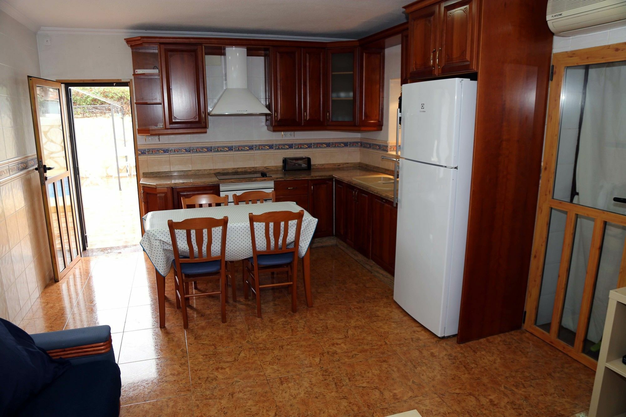 Villa Ana Apartments Benidorm Ngoại thất bức ảnh